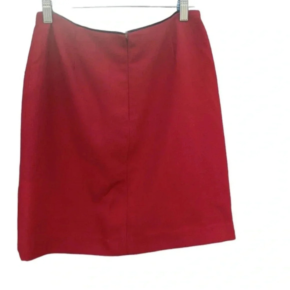 The Limited women's size 4 red above the knee pencil skirt - Picture 2 of 3